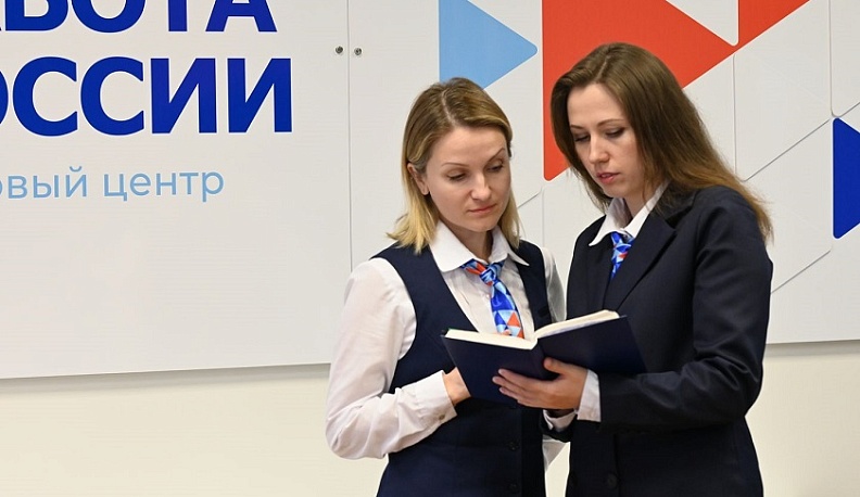 Более 900 жителей Калужской области прошли обучение в рамках национального проекта «Кадры» в 2025 году