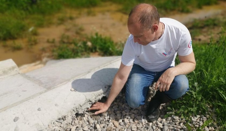 Калужские активисты ОНФ выявили недочеты при ремонте дороги в Мосальском районе