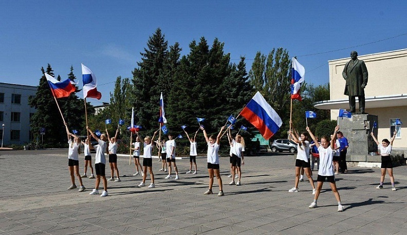 Владислав Шапша напомнил о годовщине воссоединения с Россией четырех регионов