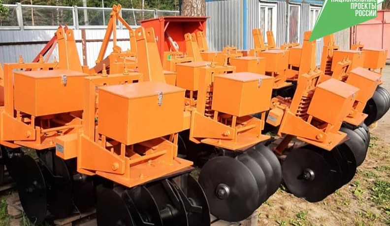 Парк техники лесопожарной службы Калужской области пополнился 10 культиваторами