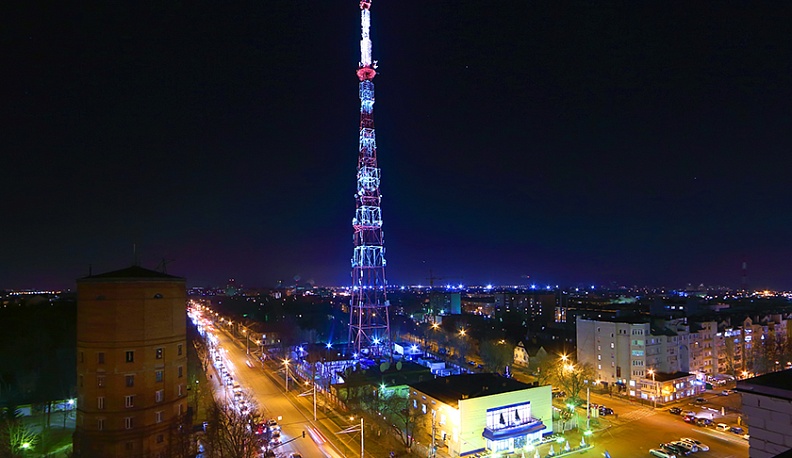 В День Конституции калужская телебашня заиграет цветами