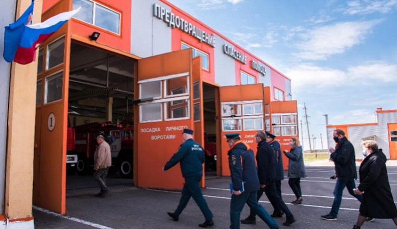 Владислав Шапша поручил обеспечить полную готовность пожарных расчетов