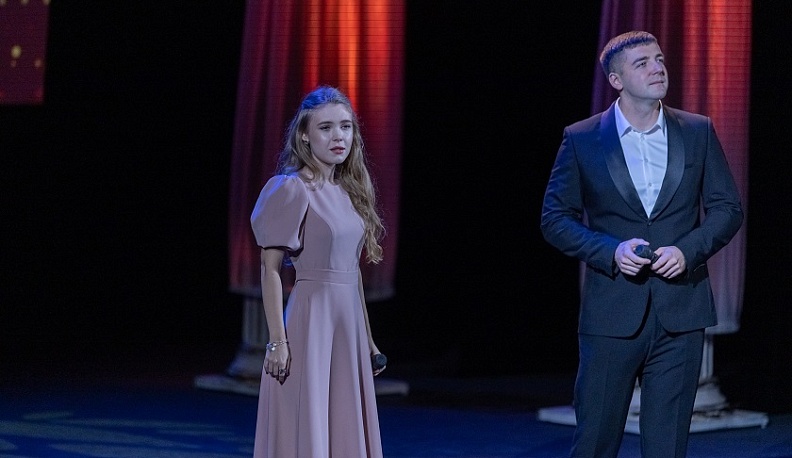 Семь калужских студентов получили стипендии имени Г.И. Сонина