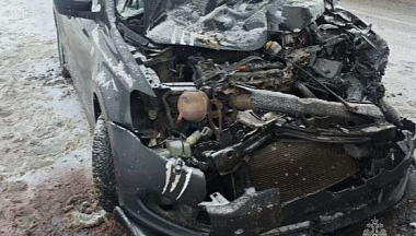 На трассе под Боровском столкнулись два автомобиля