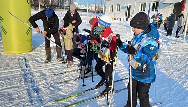 В последний день новогодних каникул в Кондрове состоялись лыжные гонки