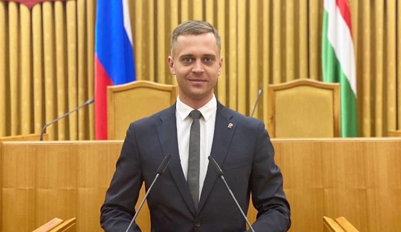 Калужская молодежь желает крепкого здоровья Владиславу Шапше