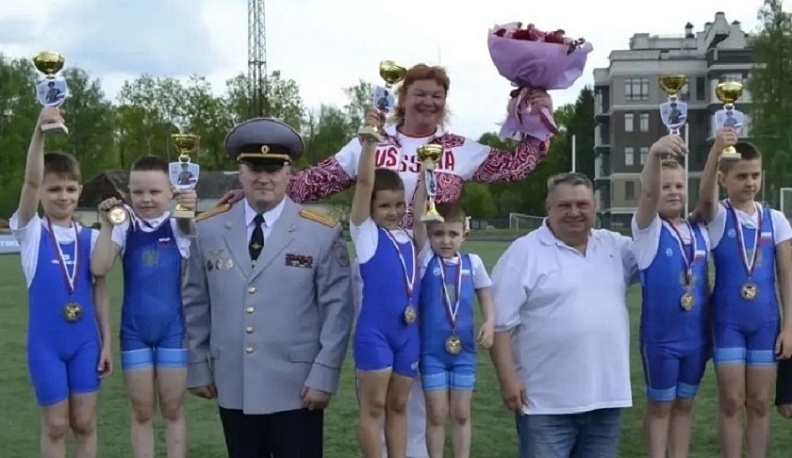 Юные калужские тяжелоатлеты завоевали пять медалей на всероссийском турнире