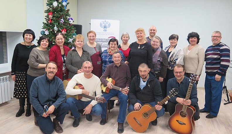 В библиотеке Кременок собрались барды