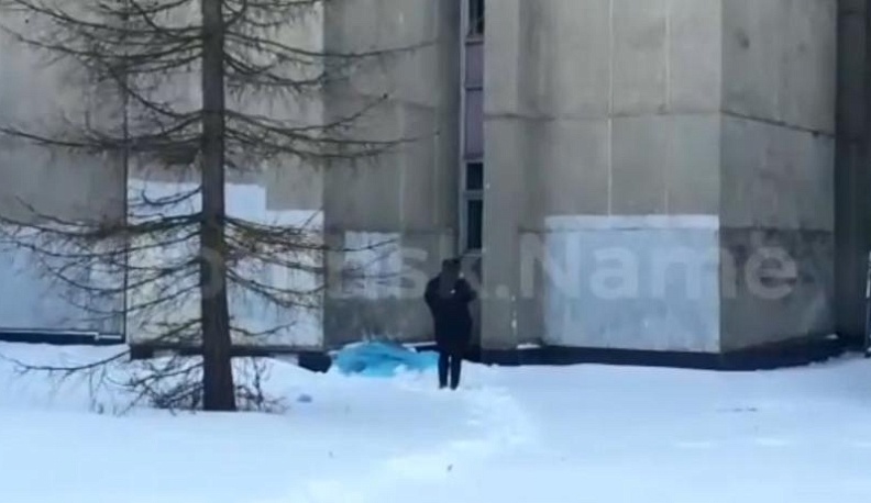 В Обнинске погибла выпавшая из окна поликлиники женщина