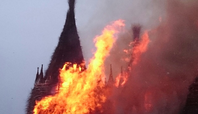 В Никола-Ленивце встретили корона-масленицу