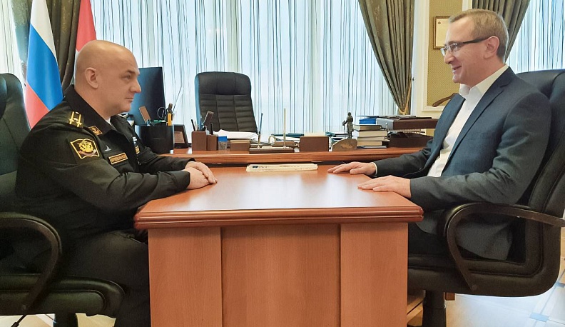 Владислав Шапша встретился с новым руководителем обнинской «Военно-морской академии»