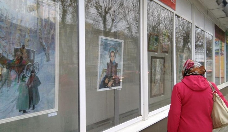 В витрине Дома художника в Калуге можно увидеть живописную Пушкиниану Татьяны Духановой