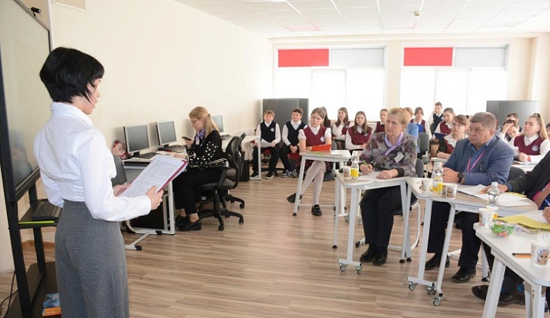 Школьники из Малоярославецкого района выступили на конференции «Золотые россыпи»