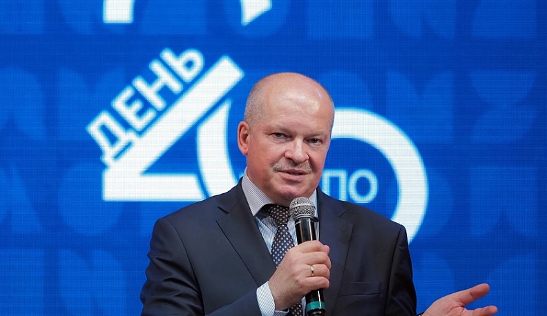 Калужских работников техникумов и колледжей поздравили с профессиональным праздником