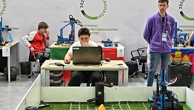 Калужский опыт профориентации молодёжи представили на федеральном уровне