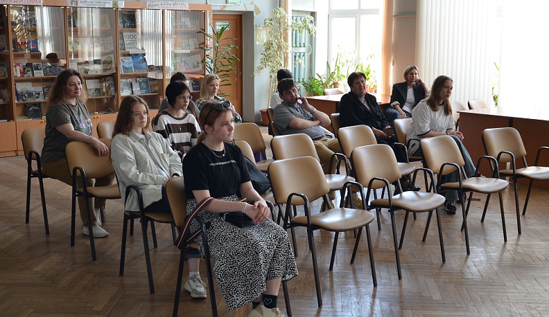 В Калужской областной библиотеке имени В. Г. Белинского провели мастер-класс по ораторскому искусству