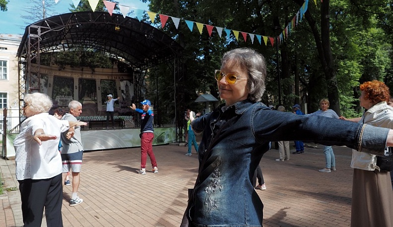 Калужский областной физдиспансер пригласил калужан на занятия лечебной физкультурой