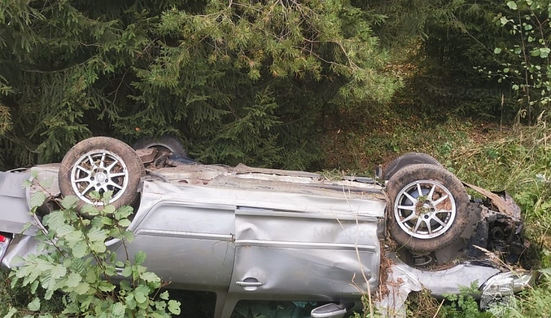В Жуковском районе легковушка улетела в кювет