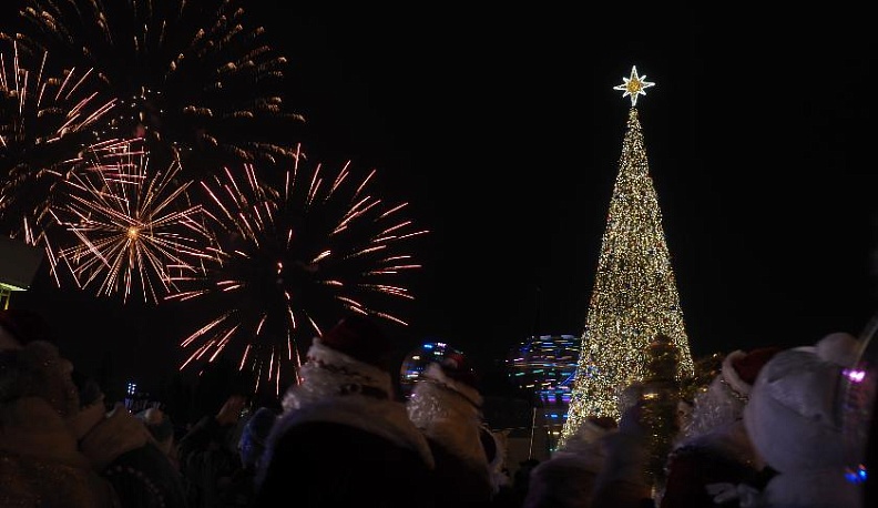Калуга первой в стране начала отмечать Новый год