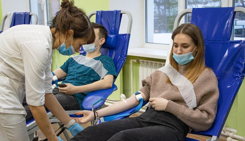 Калужане сдали 50 литров крови в пятничной донорской акции 