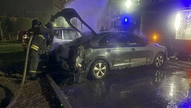 В Балабанове сгорела иномарка