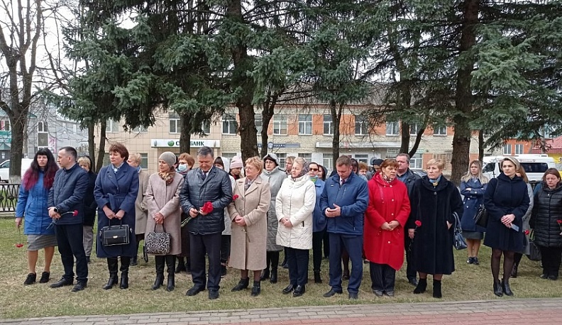 В Жуковском районе состоялся митинг памяти, посвященный 35-й годовщине Чернобыльской катастрофы