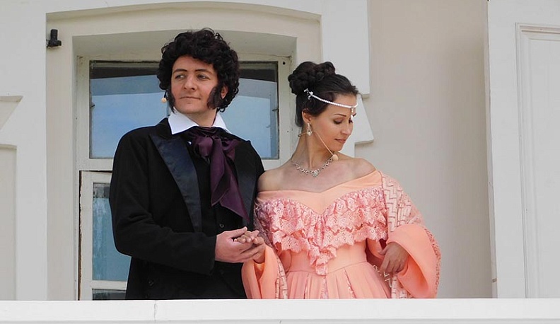 К Пушкину и Натали без машины времени