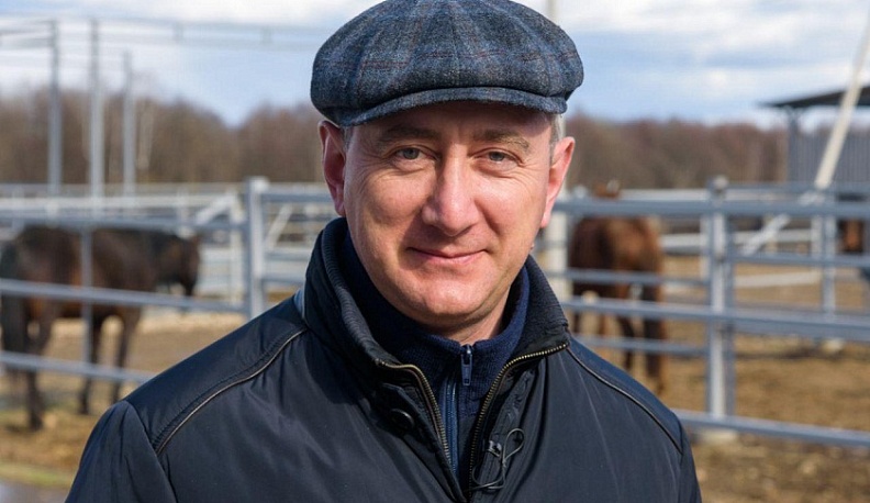 Владислав Шапша поздравил работников сельского хозяйства с их праздником