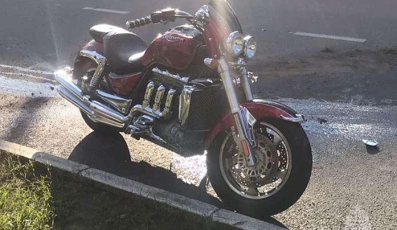 На въезде в Калугу насмерть разбились мотоциклист и его пассажир