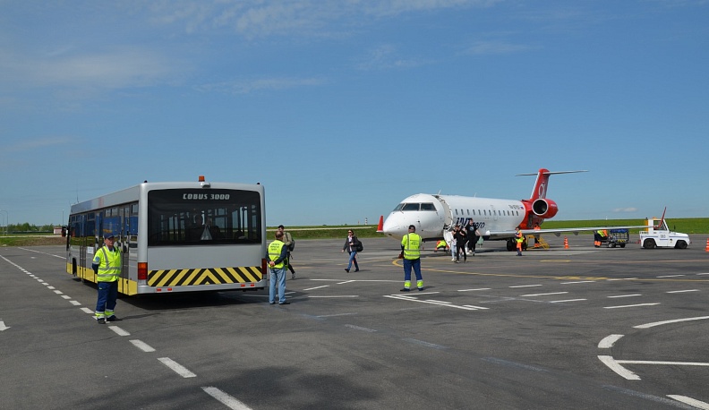 Калуга возобновила авиасообщение с Казанью и Екатеринбургом