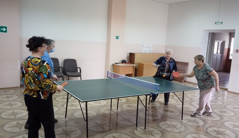 В Калужской области пожилые люди занимаются «Серебряным многоборьем»