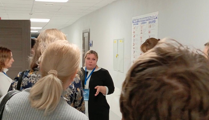 Калужские медики поделились опытом с коллегами из восьми регионов