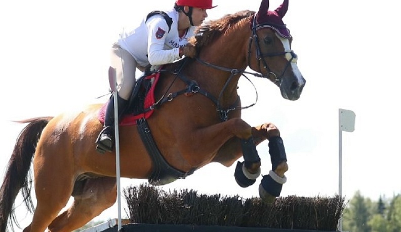 Калужская спортсменка завоевала первое место на «Кубке Кремля» по троеборью