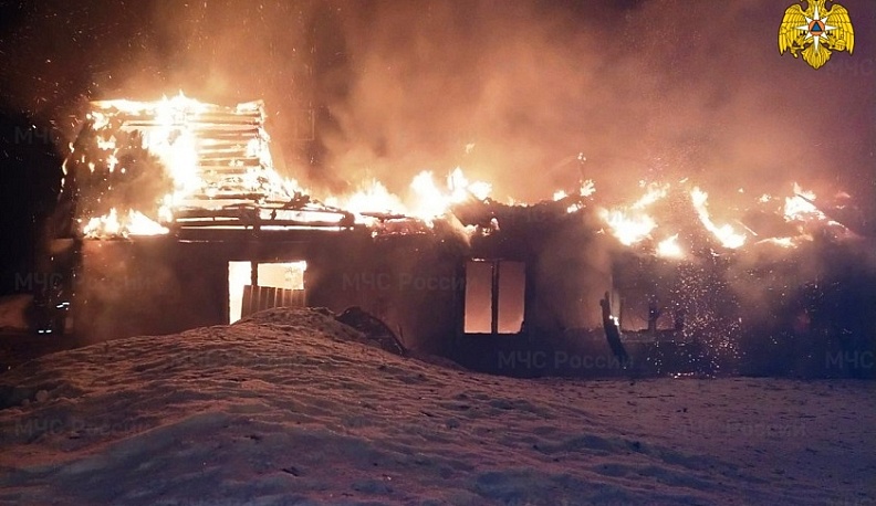 В Обнинске сгорел жилой дом