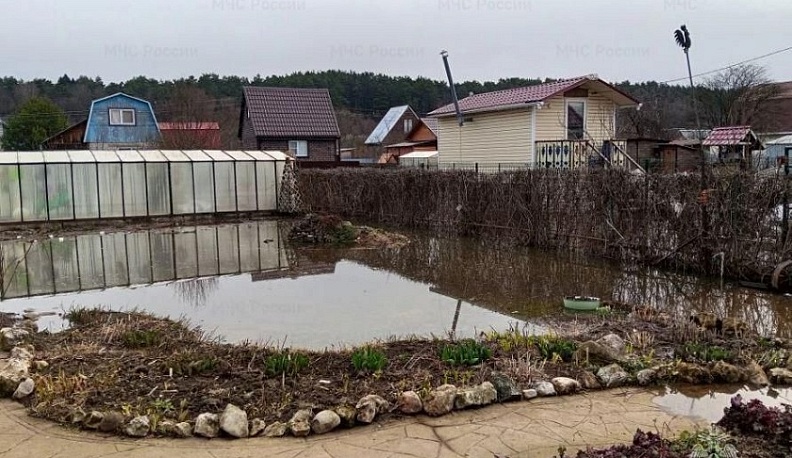 В Жуковском округе затопило два СНТ