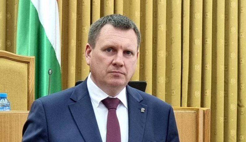 Геннадий Новосельцев поздравил калужских энергетиков с профессиональным праздником