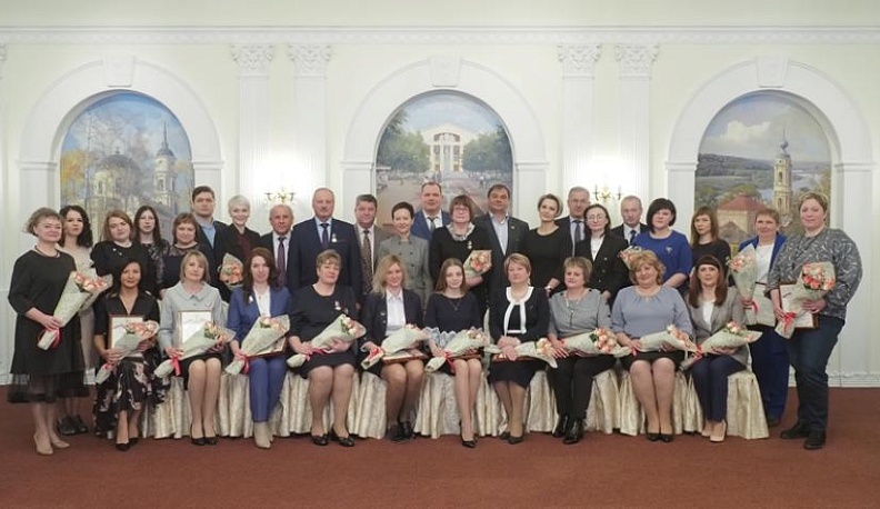 В Калуге наградили лауреатов конкурса «Лучший специалист органов местного самоуправления»