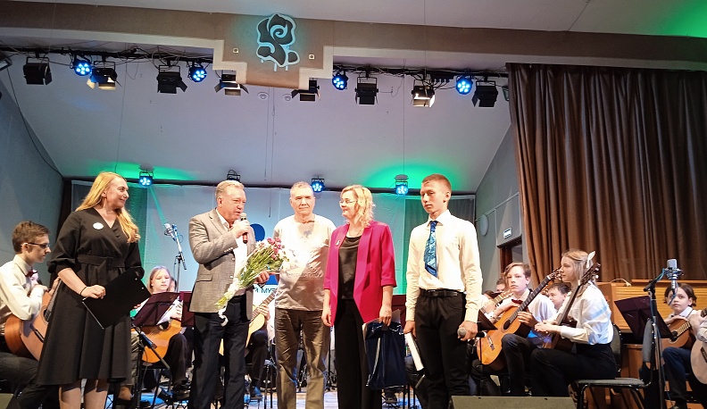 В Калуге стартовал XIII областной открытый детский фестиваль «Мир гитары»