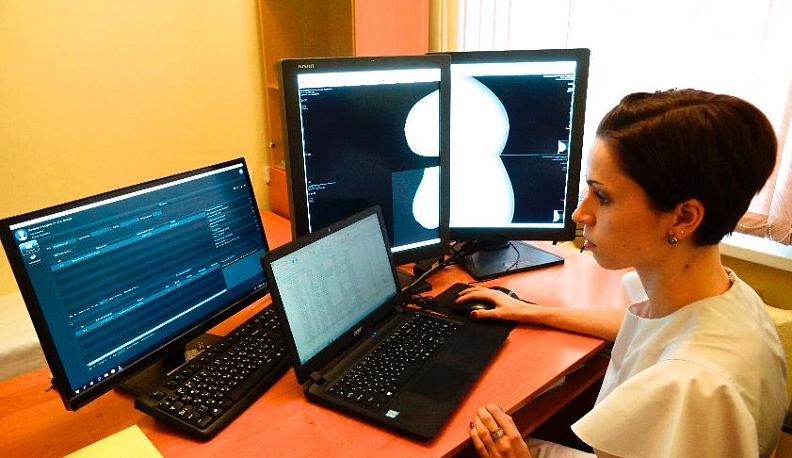 Колесят по области и дарят надежду