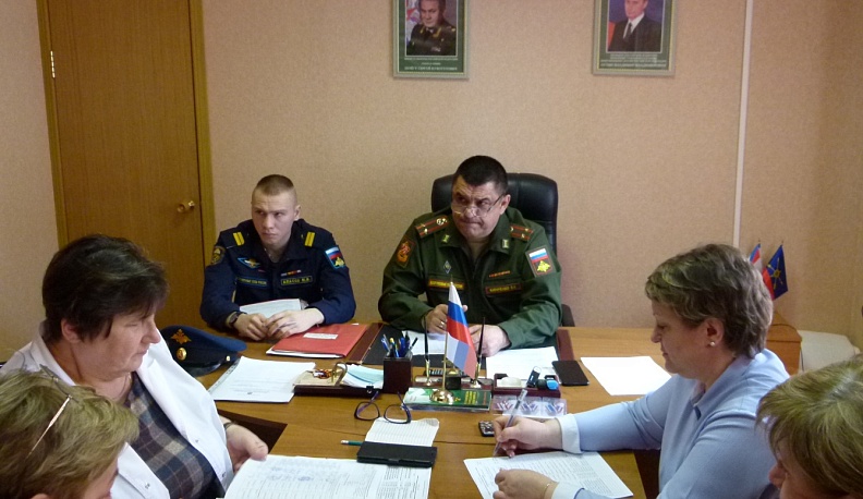 В Износковском районе работает призывная комиссия