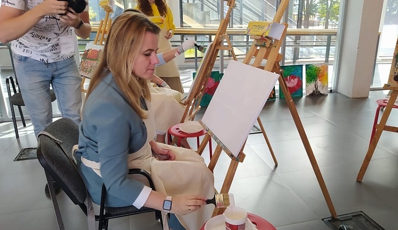 Депутат Государственной Думы Ольга Коробова приняла участие в IV Гражданском форуме в Калуге