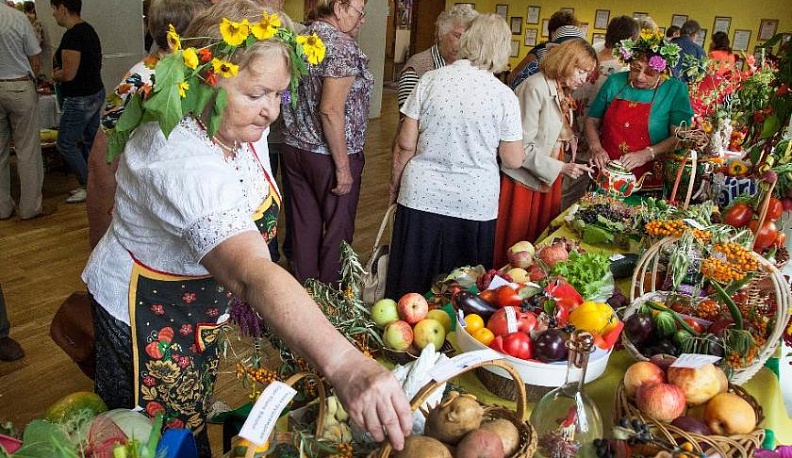 Калужане показали свои урожайные достижения