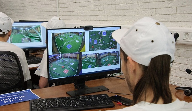 Калужская область победила в четвертьфинале конкурса «Кибердром»