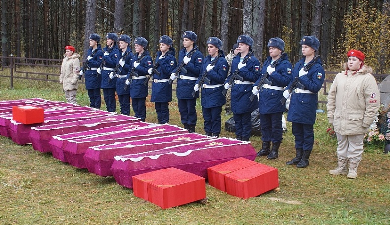 В Ульяновском районе состоялось захоронение воинских останков, поднятых за сезон