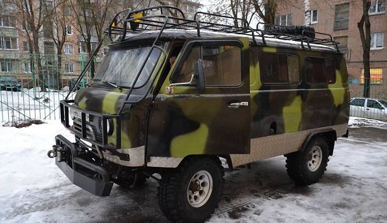 Депутаты передадут первому калужскому батальону «буханку»