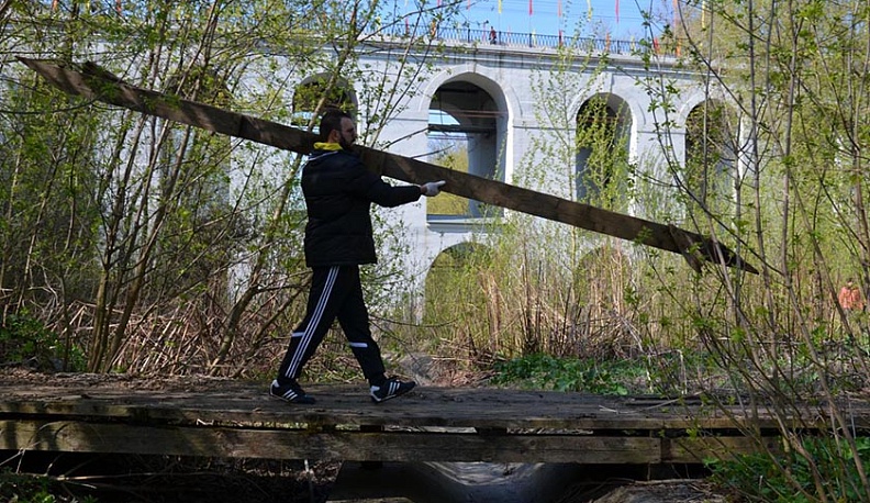 Владислав Шапша предложил калужанам сообща провести субботник в Березуйском овраге