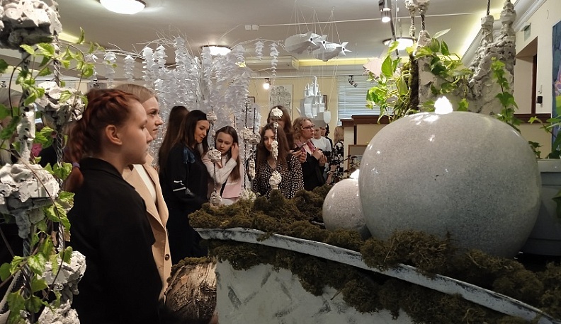 В Калуге открыли выставку молодых дизайнеров «Иные миры вокруг нас»