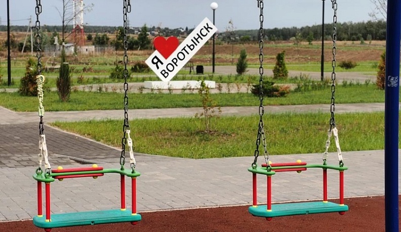В Воротынске продолжают благоустраивать парк