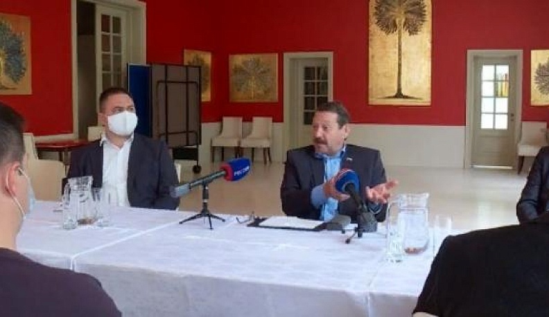 Депутат Госдумы обсудил проблемы туристического бизнеса региона