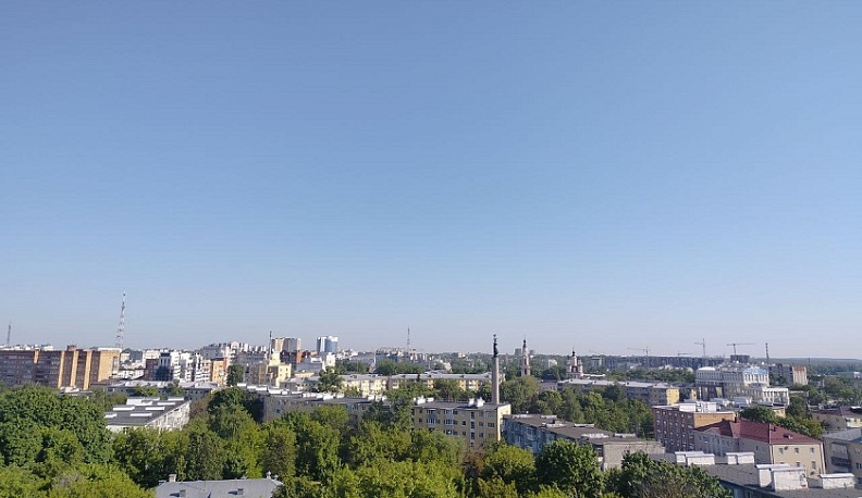 В Калуге сохраняется сухая и жаркая погода
